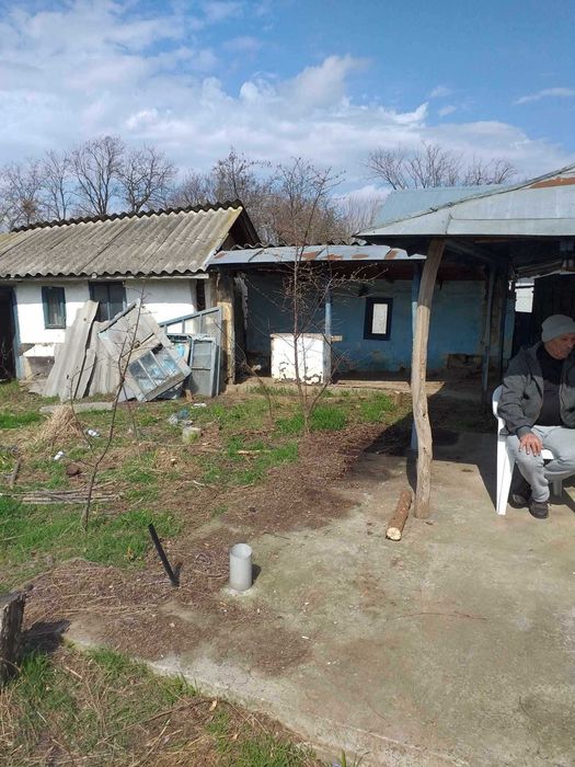Casa de vanzare insuratei