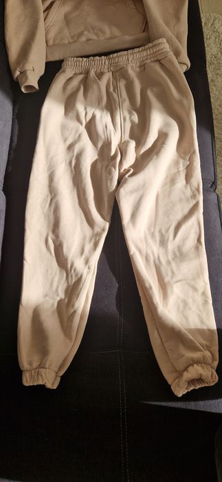 Дамски спортен комплект