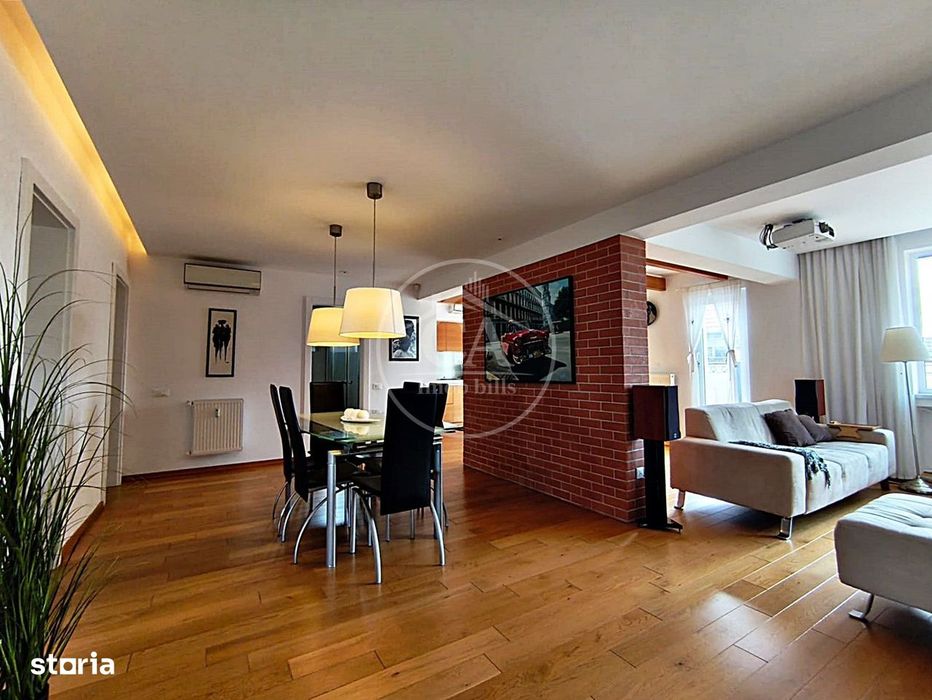 Apartament de închiriat cu 4 camere si terasa, Ultracentral, Oradea