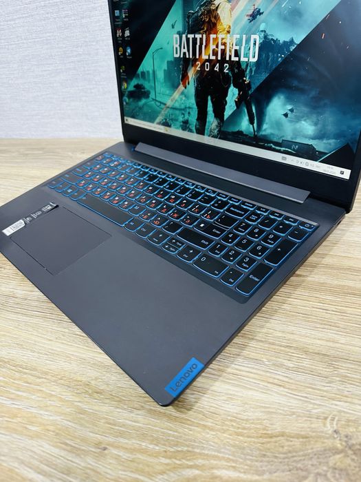 Недорого Lenovo GAMING Core i5-8 Ядерный с GTX1650 Игровой ноутбук