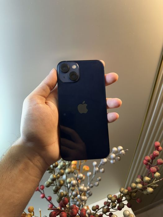 Продам IPhone 13 128gb