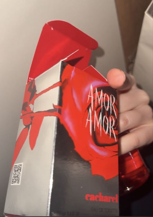 Духи новый amor amor