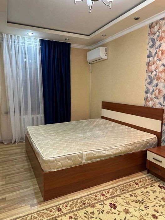 Возле парка Анхор продается 3х комнатная квартира