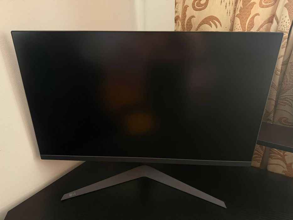 Vând monitor gaming cu garanție