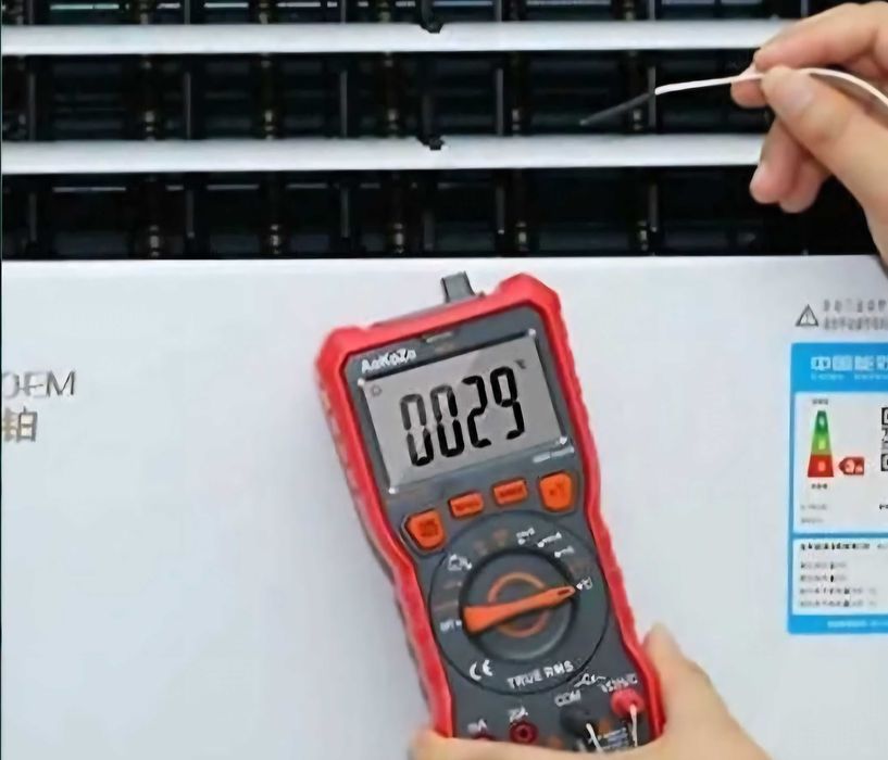 Aparat de masura / Multimetru / Tester