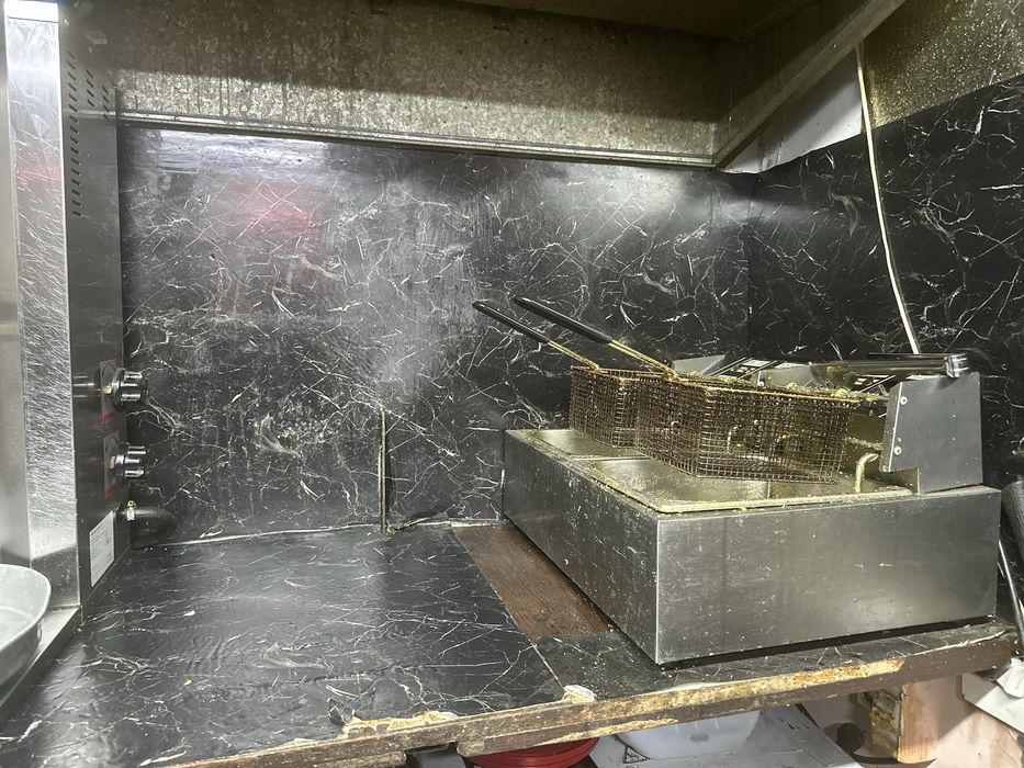 Продам донерный.