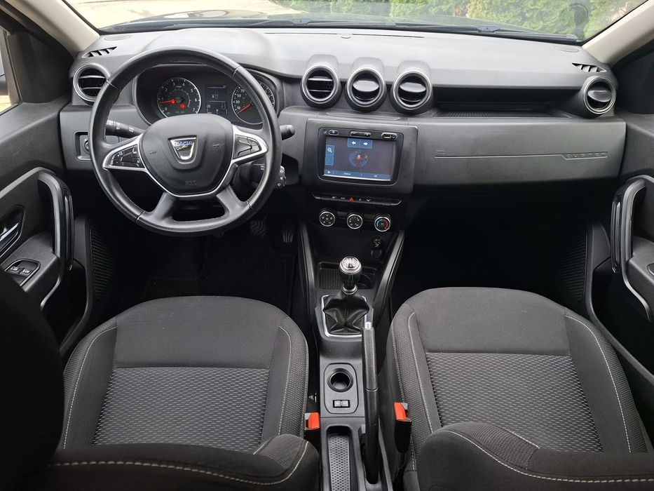 duster 4x2 ,1.6 mpi , rate