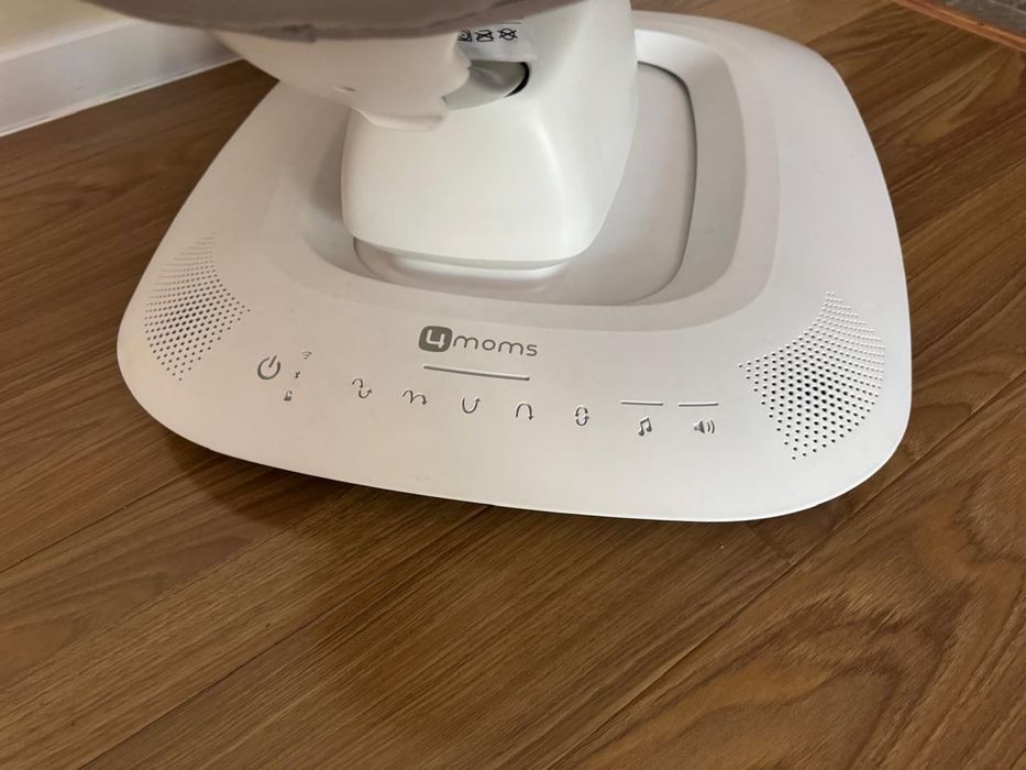 4moms MamaRoo 5.0  Grey электронная качеля.