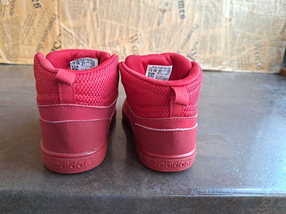 детски маратонки за момче,момиче,кецове,спортни обувки,адида,21,Adidas