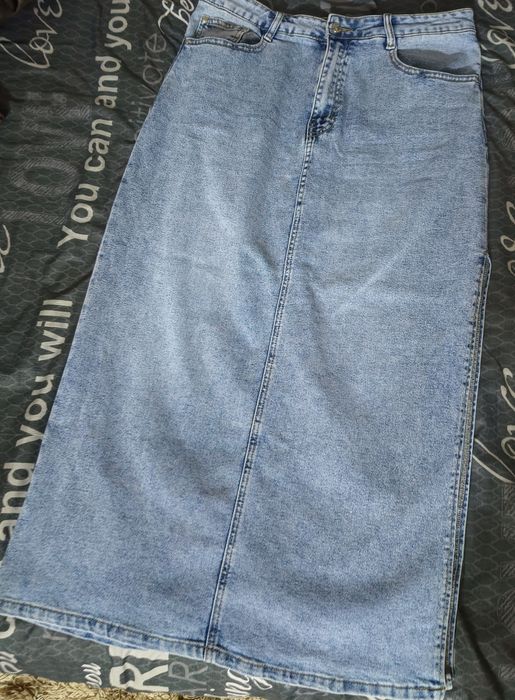 Юбка джинсовая с разрезом