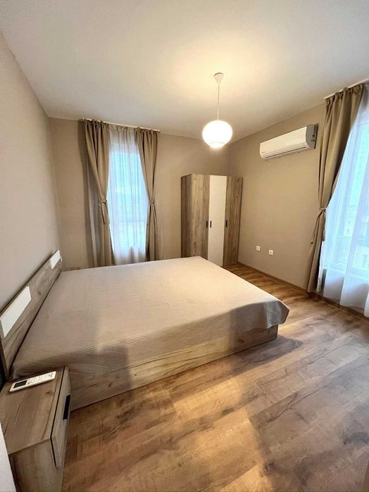 Двустаен апартамент в Смирненски