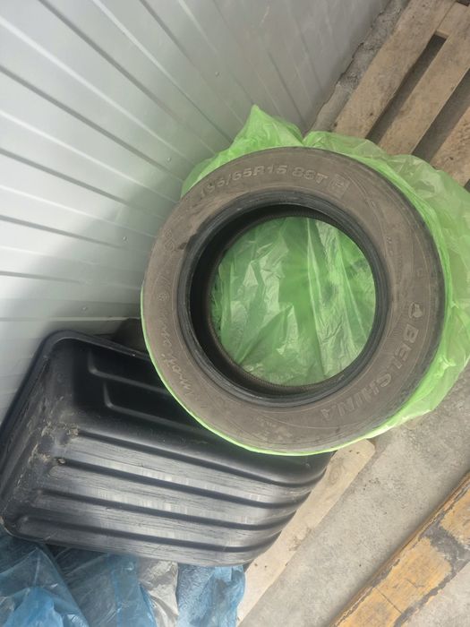 Продам комплект шин 185/65 R15, 4 шт.