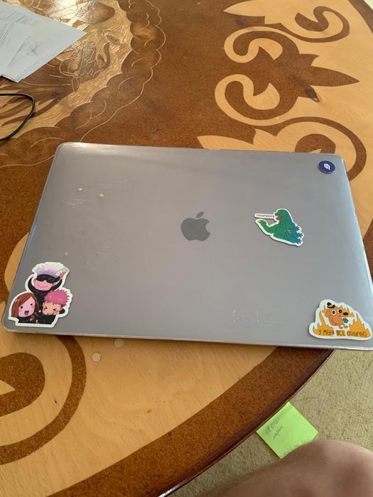 Продам Macbook pro 15 (2016)