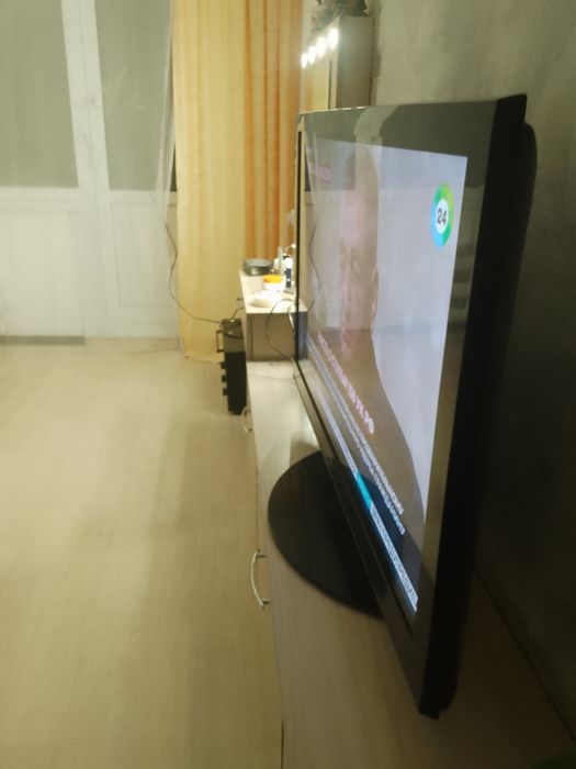 Телевизор продам.