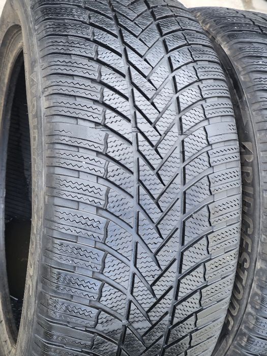 255 45 18 Bridgestone