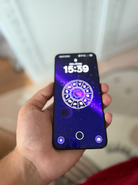 Vând sau schimb Oppo Reno 13