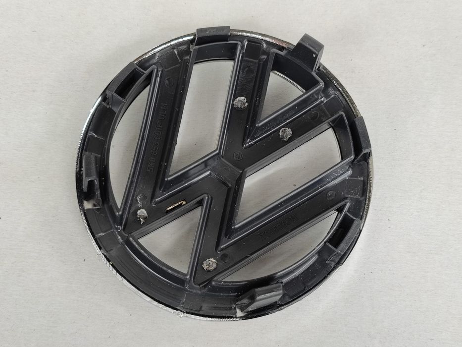 135мм Предна емблема за Фолксваген Голф 6 VW Golf Caddy OEM 5K0853601