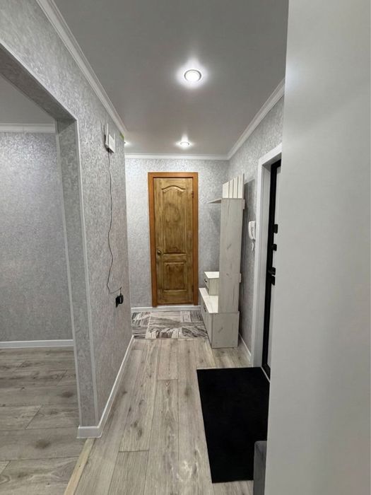 1 комнатная,проспект Аблайхана