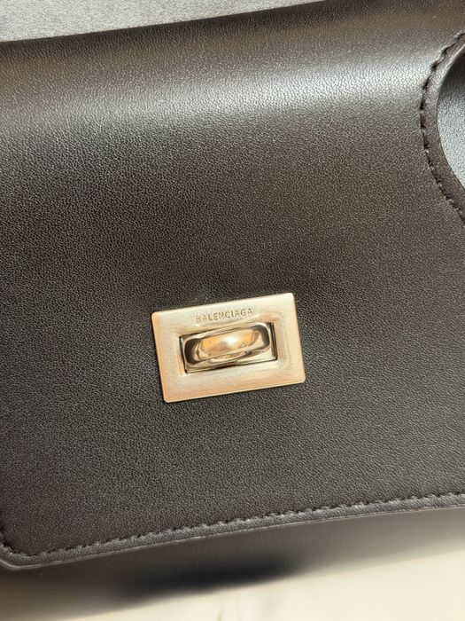 Balenciaga Bel Air M