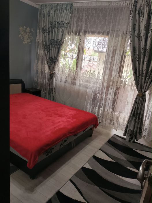 Apartament cu 2 camere de inchiriat