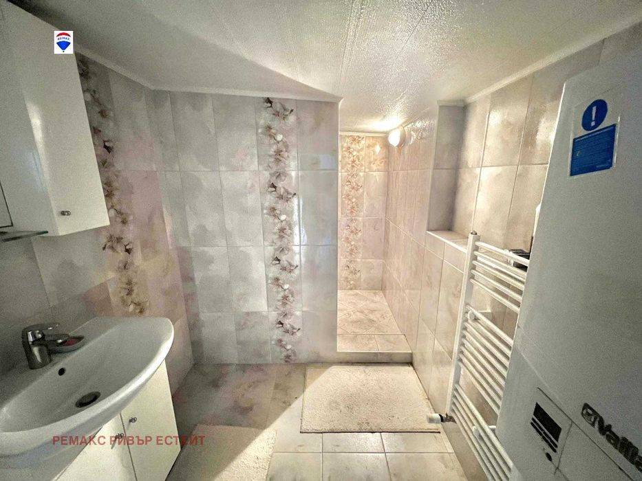 Продава се Къща в Русе, Широк център - 90 кв.м за 1155 €/кв.м - Снимка #5