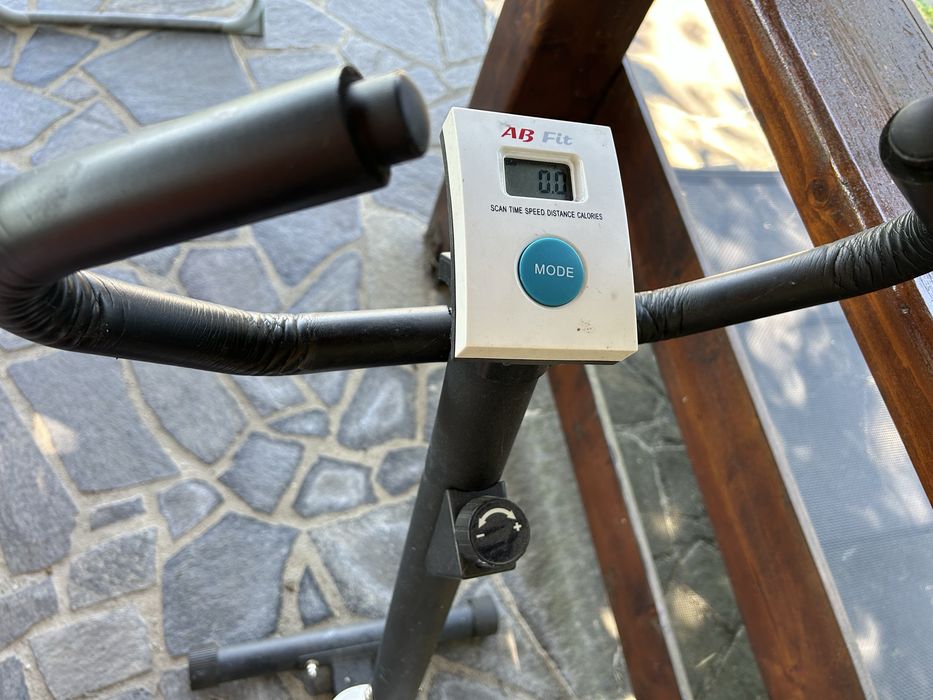 Vand bicicleta de camera