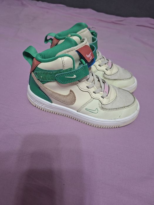 Adidasi inalti Nike  nr 31