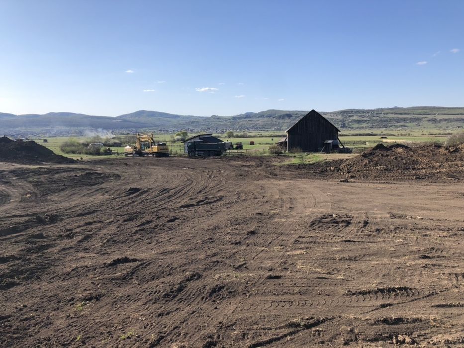 Teren zona Wonderland