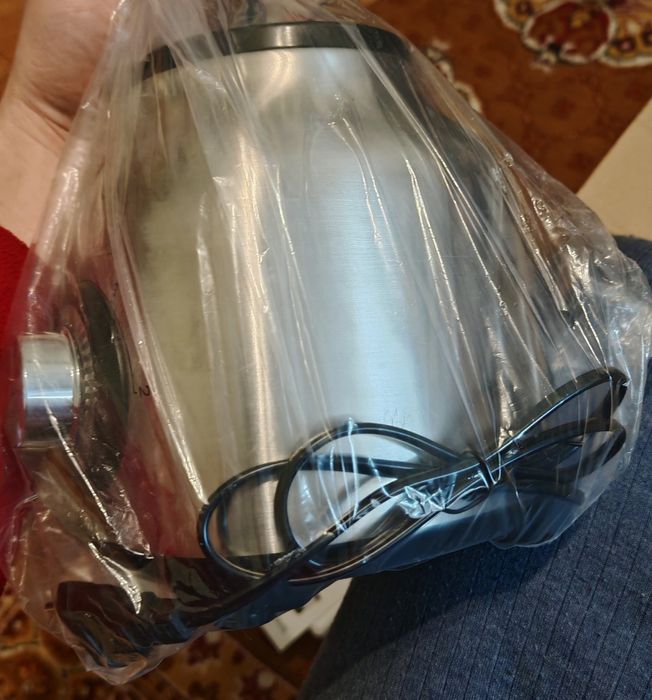 Blender 1000w, 3 boluri, 3 cuțite