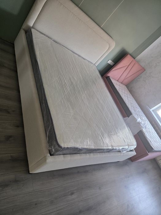 Кровать новый брали за 180 продам за 150
