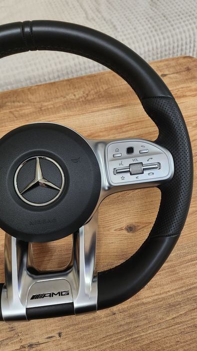 Оригинален волан AMG