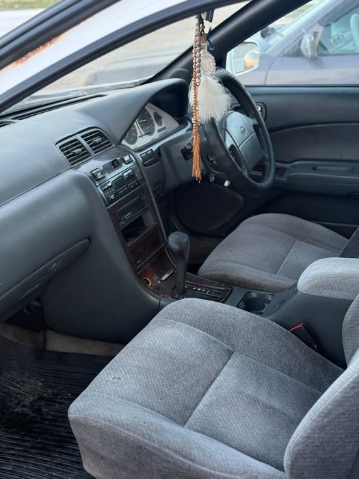 Nissan Cefiro 1995