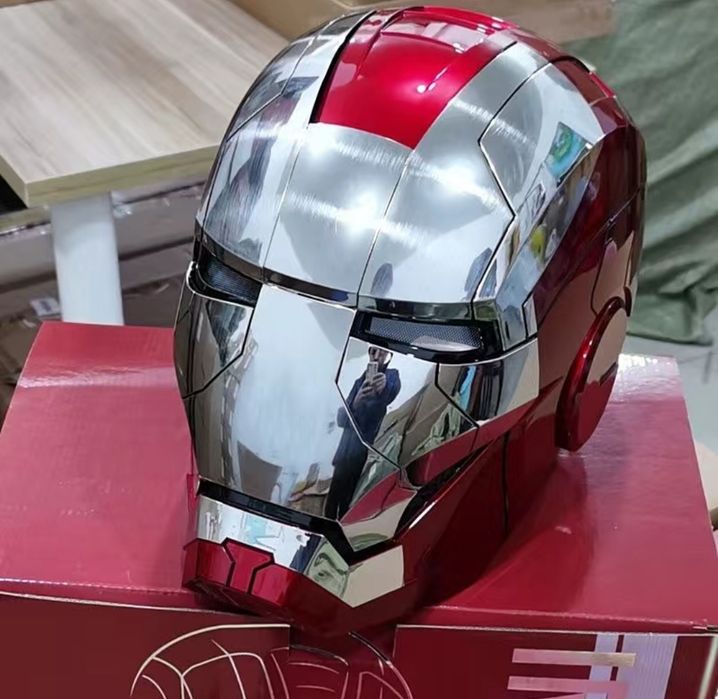 Шлем железного человека