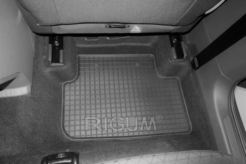 Гумени стелки VW T-Cross след 2019г.