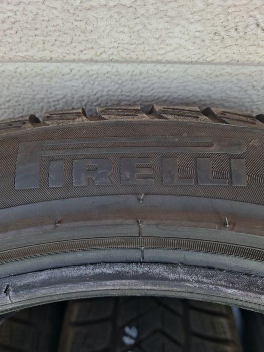 Зимни гуми 4 броя Спорт П. PIRELLI SottoZero3 225 45 R17 205 50 R17 дот 2216