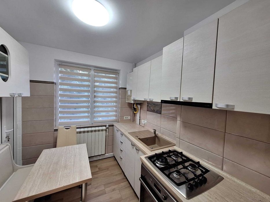 Proprietar – Vând apartament 2 camere, etaj 3, renovat integral 2026, complet mobilat și utilat, zona ultracentrala-Muzeu