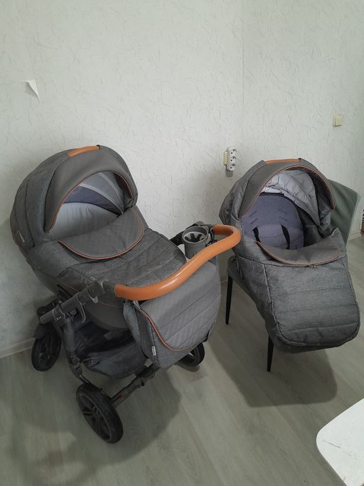 Коляска адемикс  стульчик медведь