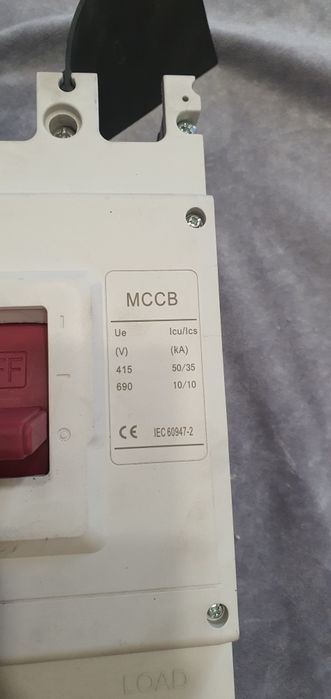 Автоматический выключатель. 400А