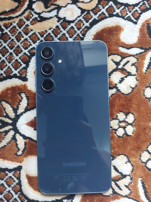 Телефон самсунг а55