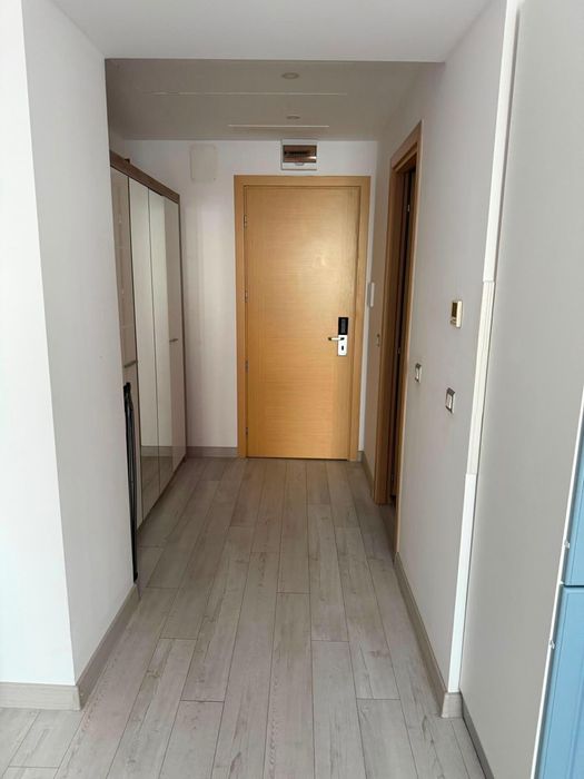 Proprietar  Vand Garsoniera RIN Grand Hotel- 28.5 mp-Et. 2 Corp B- ideal pentru investitie sau locuit.
