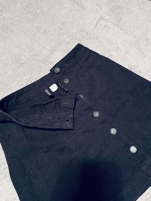 Fuste de firma ca noi