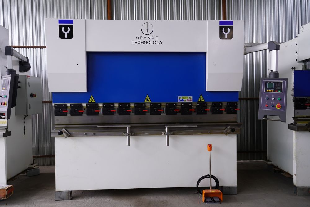 Листогиб ЯНГИ ЧПУ