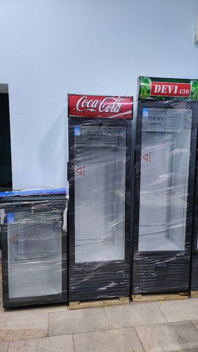 Янги замонавий DEVI витрина холодильниклар.