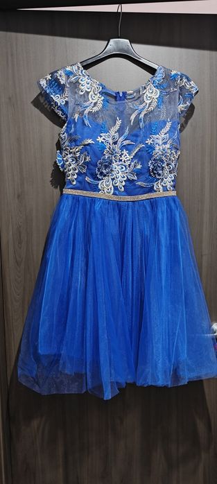 Vând rochie mărime M mic