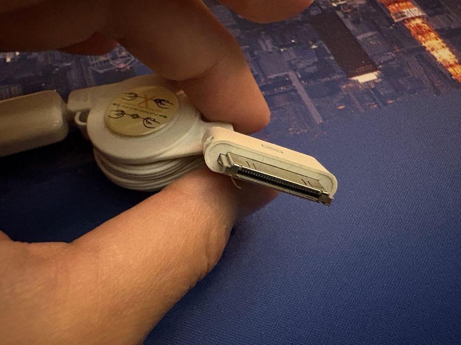 Usb зарядка для iPhone4 iPad2