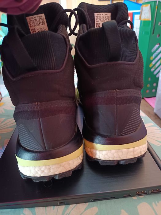 ботуши adisas 41 1/3 Terrex момчета мъжки  оригинални нови