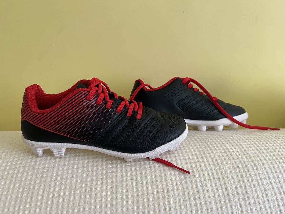 Нови бутонки Kipsta размер 30