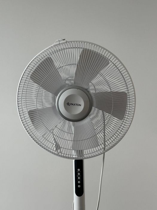Ventilator de cameră