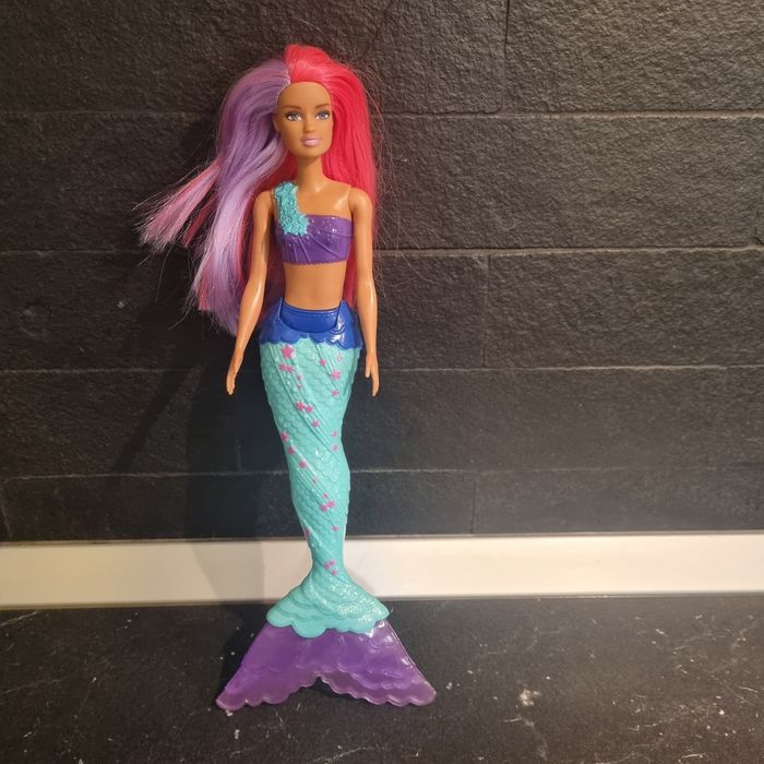 Păpuși Barbie diverse modele