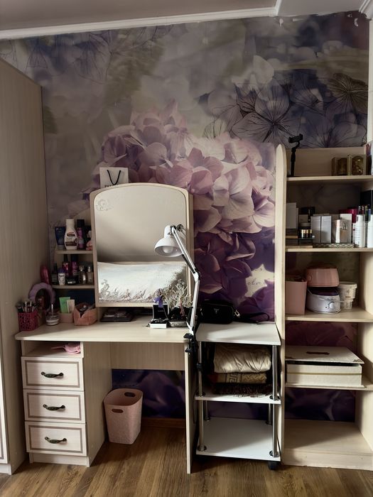 Продам спальный гарнитур